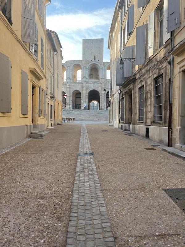 La Confidentielle Centre Ville Arles Terrasse 외부 사진
